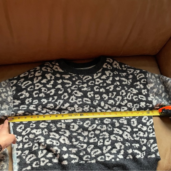 All Saints Leya Crewneck wool mohair leopard animal print pattern sweater fuzzy - Picture 6 of 8